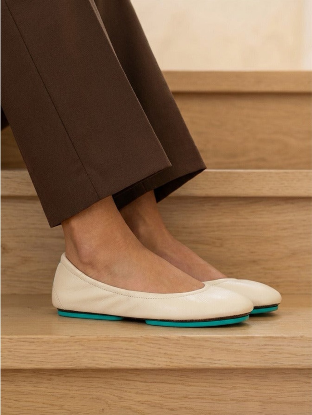 Tieks Leather Ballet Flats cream Color Womens Size 7